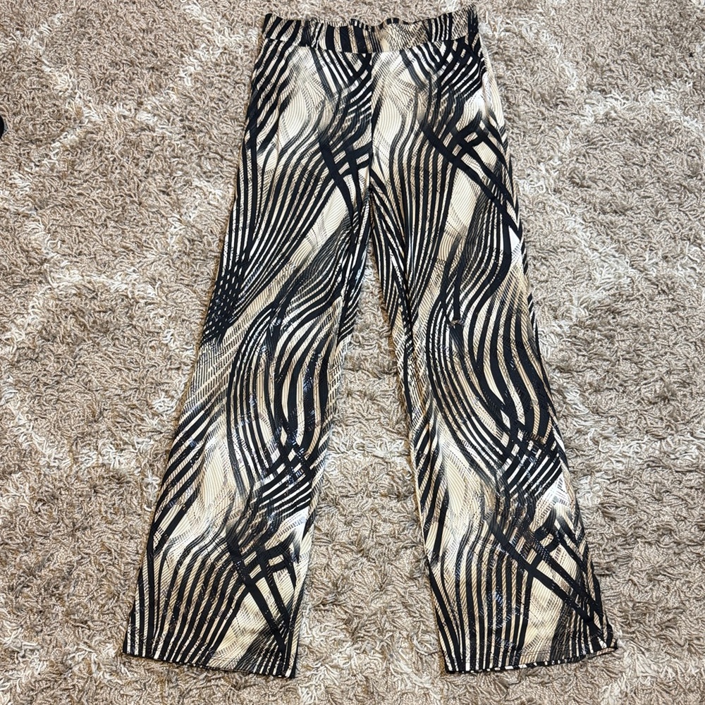 NWT Frank Lyman Design Black & Tan Abstract Print Pants size 8